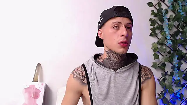 Snapshot of 7_Saturno_7 chatting on 15, 3, 2025 7 Saturno 7 online show from 15, 3, 2025