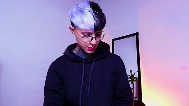 Snapshot of 7_Saturno_7 chatting on 9, 9, 2025 7 Saturno 7 online show from 9, 9, 2025