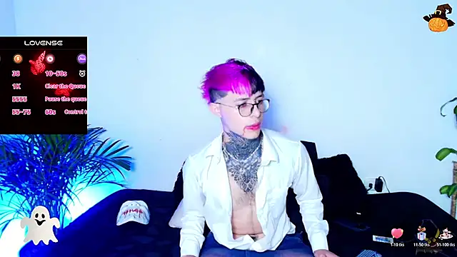 Snapshot of 7_Saturno_7 chatting on 31, 10, 2025 7 Saturno 7 online show from 31, 10, 2025