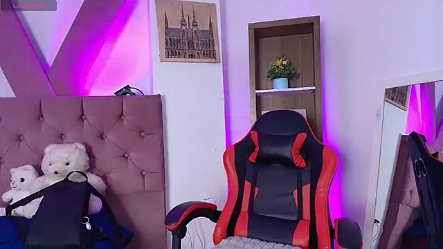 PepperTwink online show from 6, 4, 2026