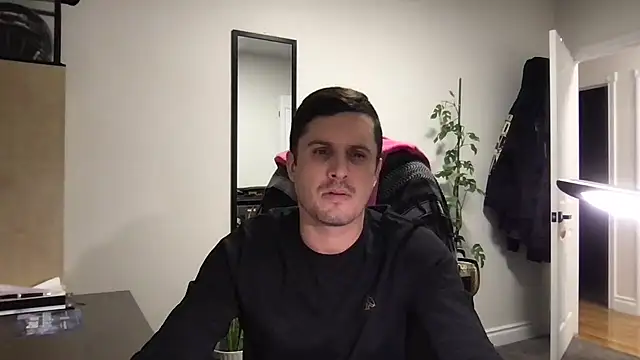 Snapshot of brandeyshow chatting on 3, 2, 2025 brandeyshow online show from 3, 2, 2025