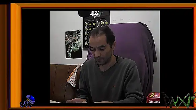 ReyDeBotones online show from 8, 11, 2025