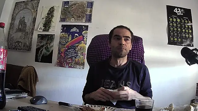 ReyDeBotones online show from 16, 4, 2026