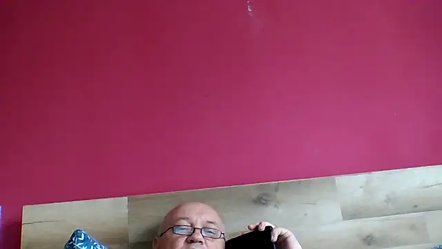 Snapshot of ruplumber chatting on 5, 10, 2025 ruplumber online show from 5, 10, 2025