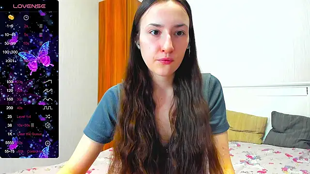 Cute  Nana online show from 8, 4, 2026