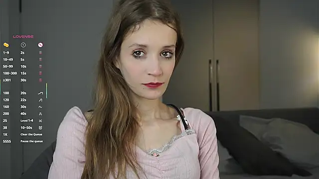 WildaHeldreth online show from 20, 10, 2025
