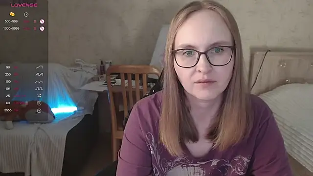 Agatha Mott online show from 27, 9, 2025