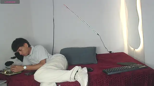 Snapshot of the_murderer chatting on 14, 3, 2025 the murderer online show from 14, 3, 2025