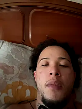 Snapshot of yeiyei_oficial chatting on 29, 9, 2025 yeiyei oficial online show from 29, 9, 2025