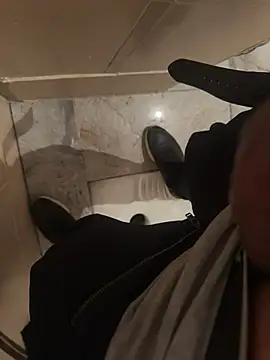 sark0606 online show from 17, 2, 2026