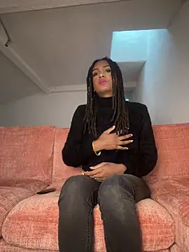 Aurianne online show from 12, 5, 2026