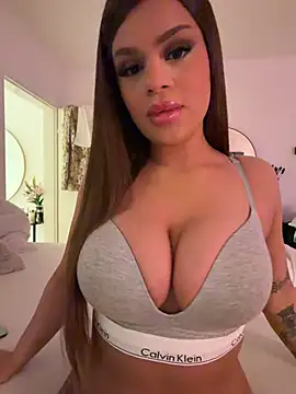mrsbellanova online show from 4, 6, 2026