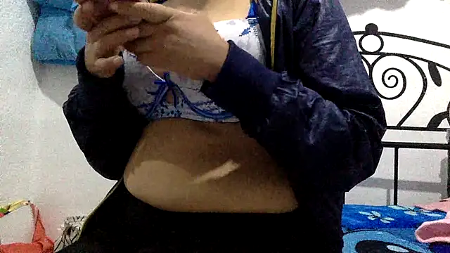 sharonlopez9611 online show from 10, 4, 2026