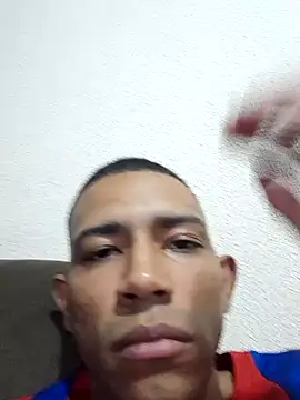 Snapshot of Mineirinho043 chatting on 5, 2, 2025 Mineirinho043 online show from 5, 2, 2025