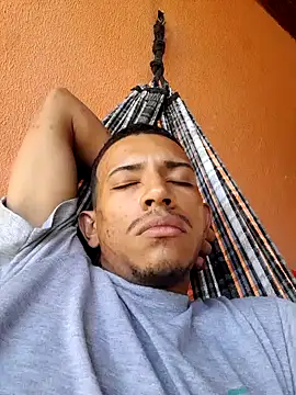 Snapshot of Mineirinho043 chatting on 28, 2, 2025 Mineirinho043 online show from 28, 2, 2025