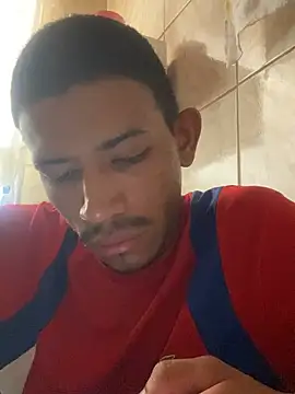 Snapshot of Mineirinho043 chatting on 12, 3, 2025 Mineirinho043 online show from 12, 3, 2025