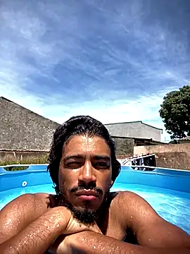 Mineirinho043 online show from 27, 11, 2025