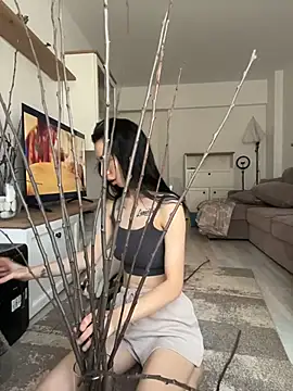 Celine Roxelle online show from 19, 5, 2026