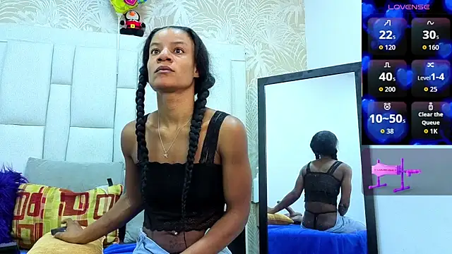 dafnnelewis online show from 24, 3, 2026