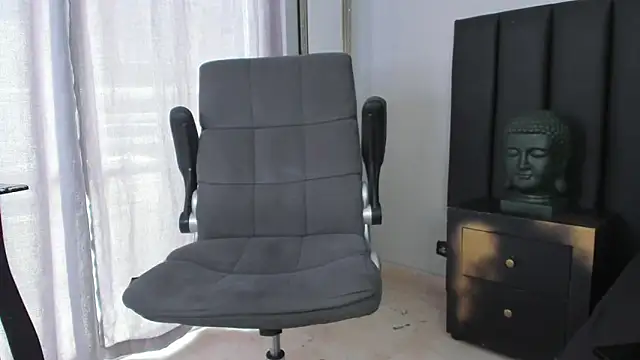 Snapshot of ISAAC_CRYSTON chatting on 13, 3, 2025 ISAAC CRYSTON online show from 13, 3, 2025