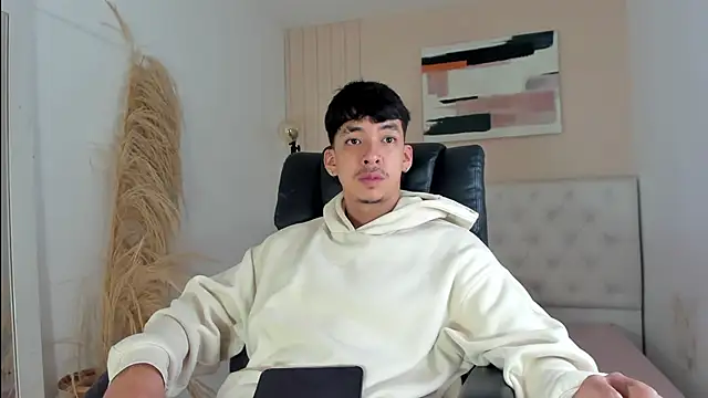 ISAAC CRYSTON online show from 5, 11, 2025