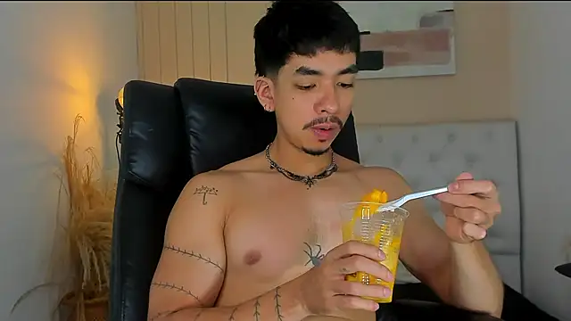 ISAAC CRYSTON online show from 10, 2, 2026