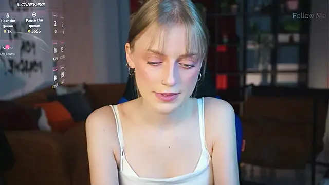 KiraMontoya online show from 13, 2, 2026