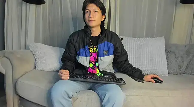 Snapshot of Golden-Boyy chatting on 19, 3, 2025 Golden-Boyy online show from 19, 3, 2025