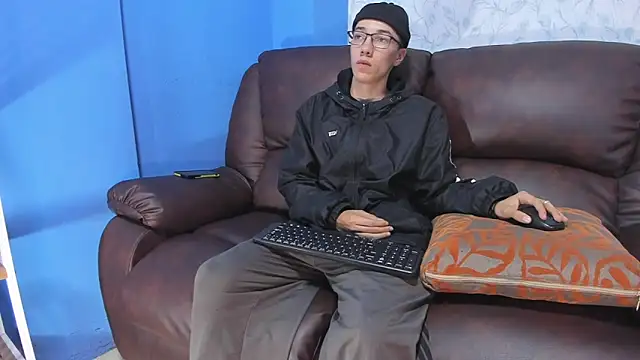 Gadiel Sex online show from 25, 2, 2025