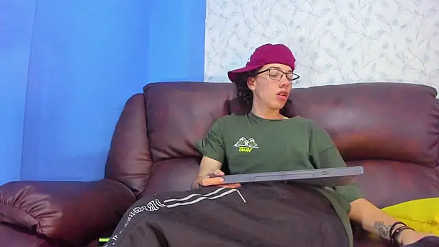 Gadiel Sex online show from 28, 2, 2025