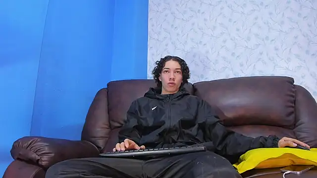 Gadiel Sex online show from 1, 3, 2025