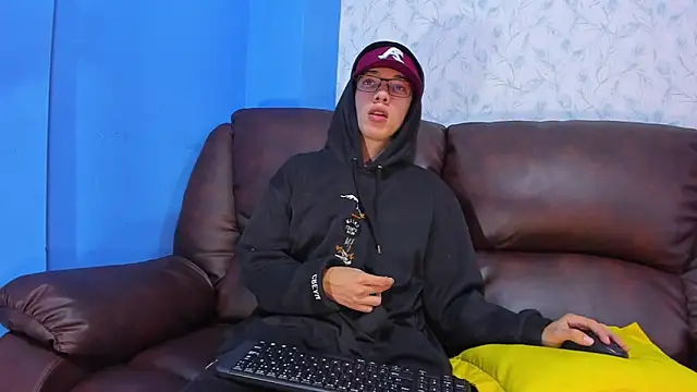 Gadiel Sex online show from 5, 3, 2025