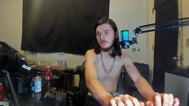 Snapshot of nuttyking2022 chatting on 5, 2, 2025 nuttyking2022 online show from 5, 2, 2025