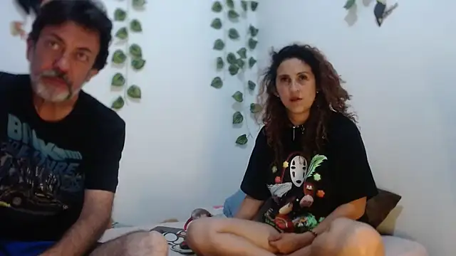 jeans and emma online show from 2, 3, 2025