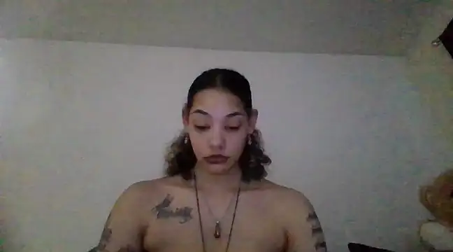 Snapshot of tastylolaaa chatting on 14, 3, 2025 tastylolaaa online show from 14, 3, 2025