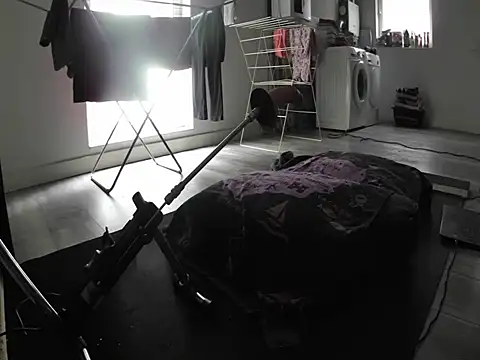 Snapshot of YourLoveBoyKevin chatting on 16, 9, 2025 YourLoveBoyKevin online show from 16, 9, 2025