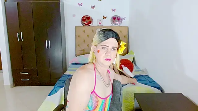 Snapshot of Dolldirtyxxx chatting on 27, 6, 2026 Dolldirtyxxx online show from 27, 6, 2026