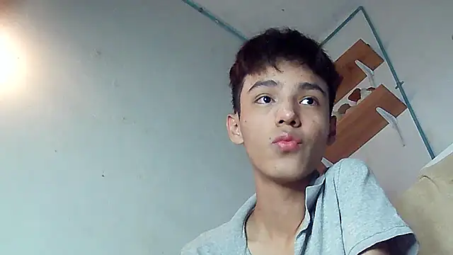 Snapshot of ChavoOT chatting on 23, 3, 2025 ChavoOT online show from 23, 3, 2025