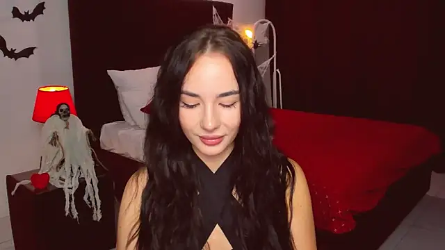 Snapshot of Suga_babe chatting on 28, 10, 2025 Suga babe online show from 28, 10, 2025