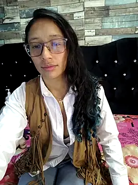 Snapshot of isabella_beauty_01 chatting on 22, 2, 2025 isabella beauty 01 online show from 22, 2, 2025