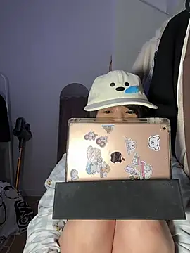 Snapshot of baxi1100 chatting on 4, 2, 2025 baxi1100 online show from 4, 2, 2025