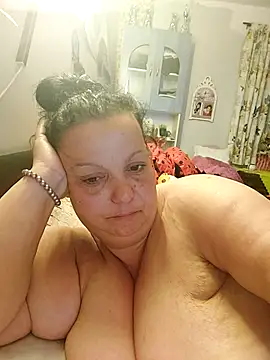 IvettkeXXX online show from 5, 4, 2026