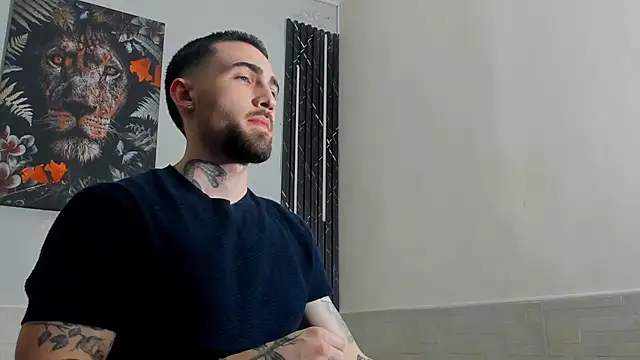 Luke davis01 online show from 25, 2, 2025