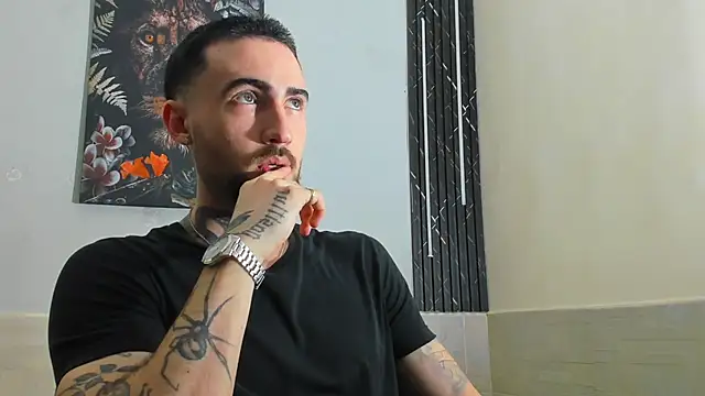 Luke davis01 online show from 27, 2, 2025