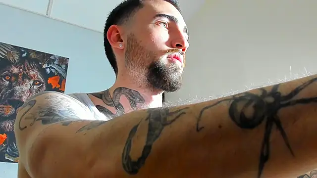 Luke davis01 online show from 1, 3, 2025