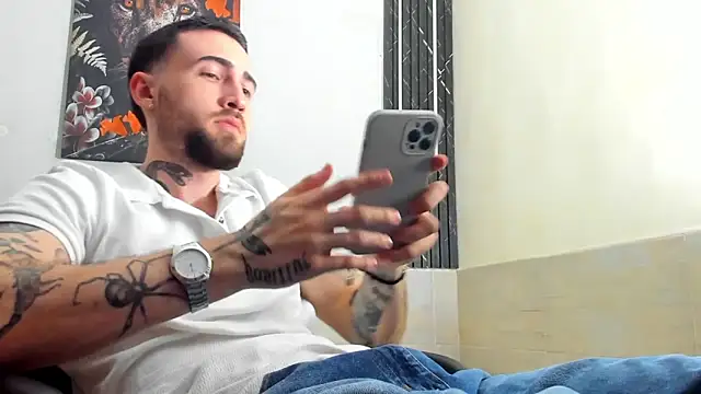 Luke davis01 online show from 21, 3, 2025