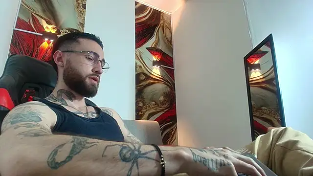 Luke davis01 online show from 13, 9, 2025