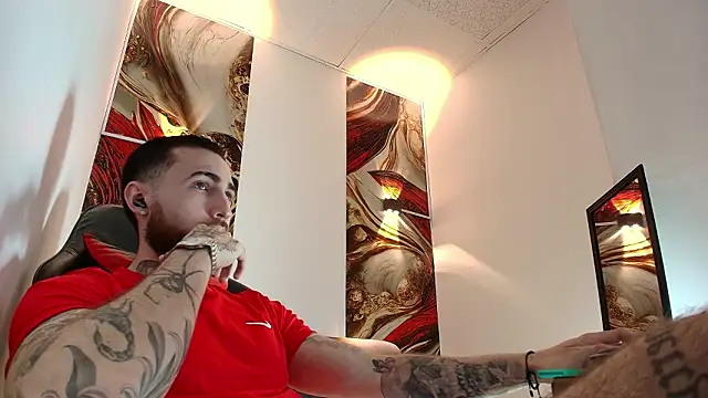 Luke davis01 online show from 11, 3, 2026