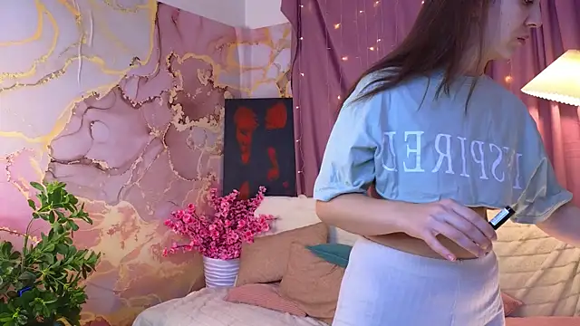 Snapshot of PortiaBellew chatting on 13, 2, 2025 PortiaBellew online show from 13, 2, 2025