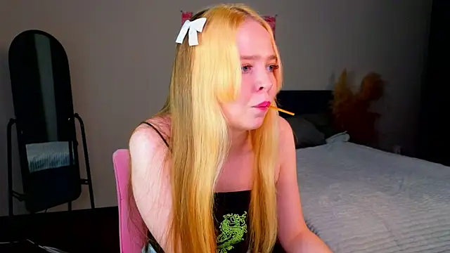 Snapshot of Bellla_Murrr chatting on 7, 2, 2025 Bellla Murrr online show from 7, 2, 2025